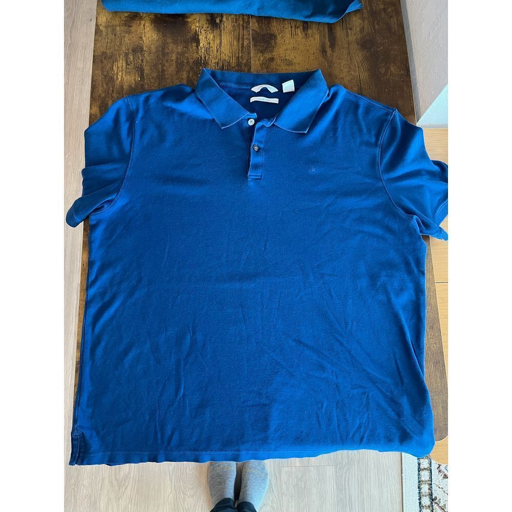Calvin Klein Men's Blue Liquid Touch Polo Shirt Casual Comfort - Picture 2 of 3